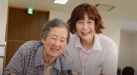 株式会社ファミリーケアサポート デイサービスアスモアの求人画像