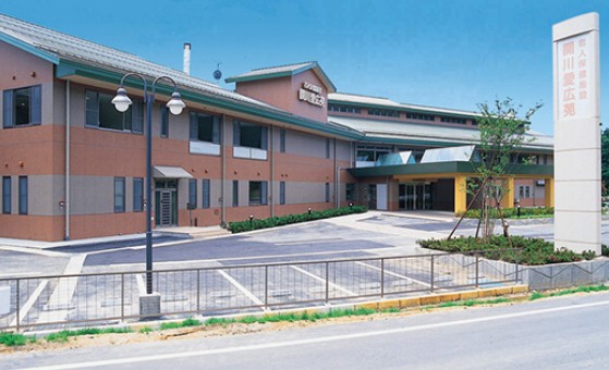 医療法人愛広会　介護老人保健施設関川愛広苑の求人画像