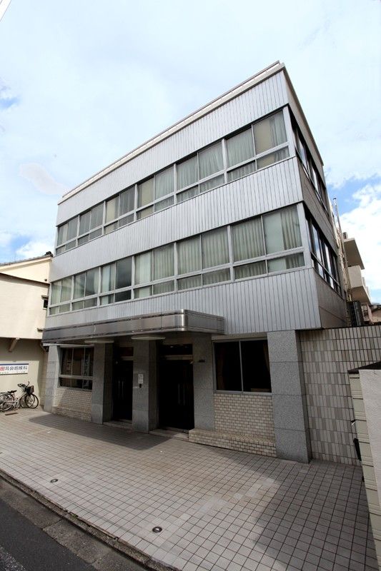 増田耳鼻咽喉科の求人画像