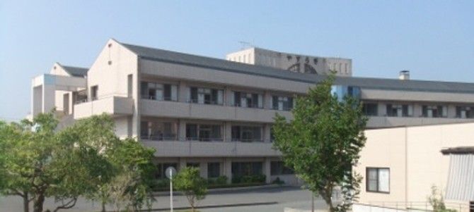 社会福祉法人あすなろ会　鳥取市介護老人保健施設　やすらぎの求人画像